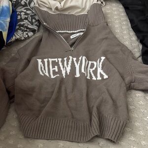 Hollister Taupe Sweater with New York Design